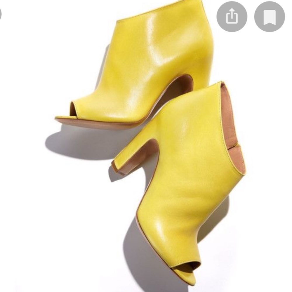 Maison Martin Margiela Peep-Toe booties